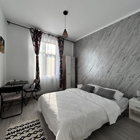 Lower Town Studio #2 Сибиу Экстерьер фото